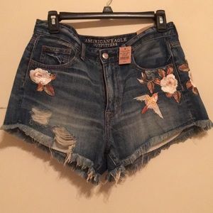 NEW American eagle embroidered shorts
